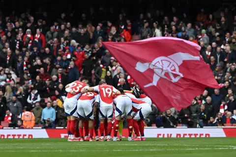 تقارير: أرسنال يحصل على دفعة معنوية قبل مواجهة ريال مدريد